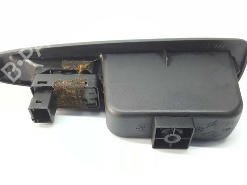 Left rear window switch CITROËN C4 I (LC_) 2.0 HDi | BP3332304I29
