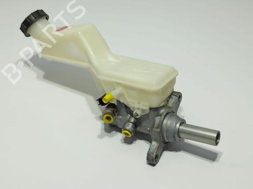 Used Brake master cylinder FORD ECOSPORT 1.0 EcoBoost (125 hp) 32442888