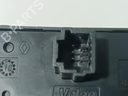 Przełącznik świateł awaryjnych RENAULT KANGOO Express (FW0/1_) 1.5 dCi 90 (FW0G, FW05, FW08, FW11) | BP19165133I22