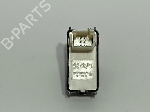 Right front window switch OPEL CORSA F (P2JO) 1.2 (68) | BP18125878I26