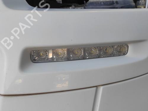 left-daytime-light-peugeot-partner-box-bodympv-2008-37016005 main image