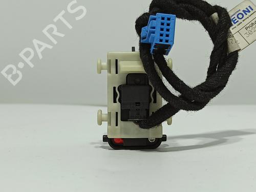 Right front window switch MERCEDES-BENZ CLK (C209) CLK 270 CDI (209.316) | BP13506890I26