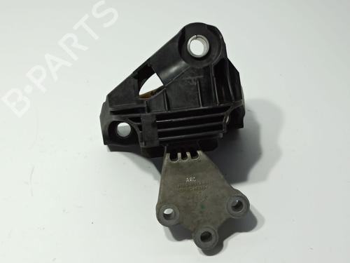 Used Engine mount Engine mount FORD KA+ III (UK, FK) 1.2 (85 hp) 33677583 33677583