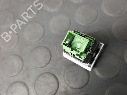 Switch PEUGEOT 2008 I (CU_) 1.6 BlueHDi 100 | BP14531174I30