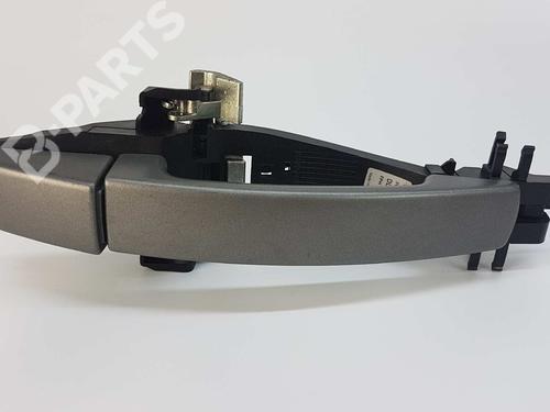 Used Front right exterior door handle LAND ROVER RANGE ROVER SPORT I (L320) 2.7 D 4x4 (190 hp) 8210678
