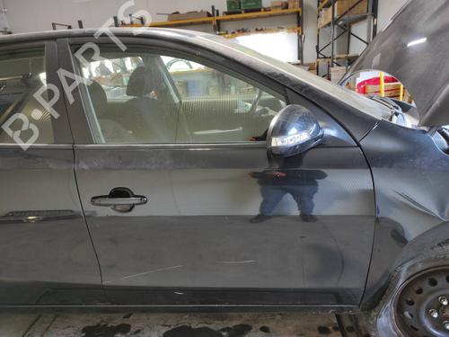 Used Right front door HYUNDAI i30 (FD) 1.4 (109 hp) 11411657
