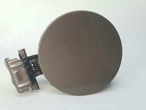 Used Fuel flap TOYOTA YARIS (_P13_) 1.5 (NSP131_) (112 hp) 8938565