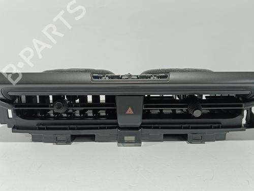 Used Air vent TOYOTA C-HR (_X2_, _H2_) Hybrid (ZYX20) (140 hp) 26702041