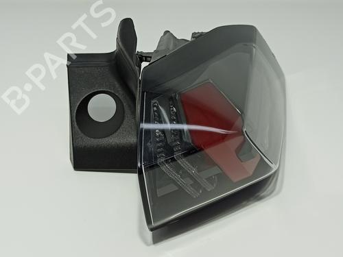 Feu arrière droit PEUGEOT 2008 I (CU_) 1.2 THP 130 / PureTech 130 (130 hp) 19426303