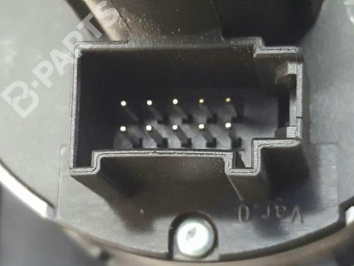 Headlight switch SKODA SUPERB II Estate (3T5) 1.6 TDI | BP5749034I24 