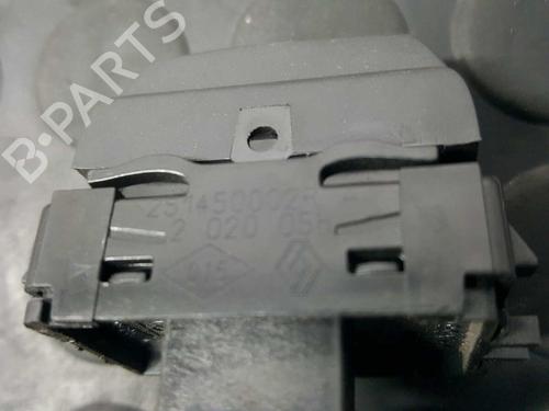 Switch RENAULT LAGUNA III (BT0/1) 1.5 dCi (BT00, BT0A, BT0T, BT1J) | BP11386772I30 