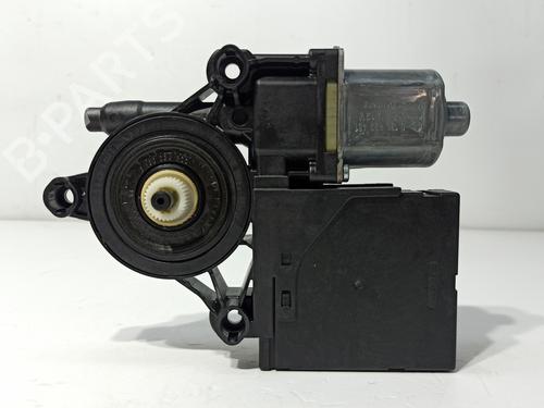 Fensterhebermotor vorne rechts für VW PASSAT B7 Variant (365) 2.0 TDI (140 hp) 21126712