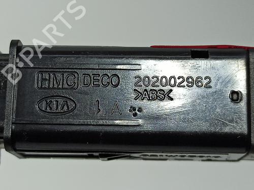 Switch KIA SORENTO II (XM) 2.2 CRDi | BP24103032I30