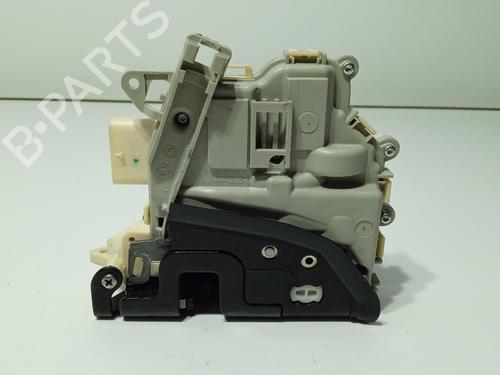 Front right lock SEAT LEON (1P1) 1.6 TDI | BP25610873C97