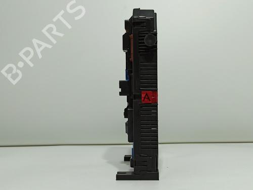 Fuse box PEUGEOT 2008 II (UD_, US_, UY_, UJ_, UR_, UC_) 1.5 BlueHDI 110 (UDYHSK) | BP13734377E1 