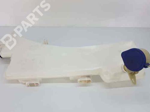 Used Windscreen washer tank PEUGEOT 3008 II SUV (MC_, MR_, MJ_, M4_) 1.2 THP/ PureTech 130 (MRHNSM, MRHNSU, MRHNSJ, MRHNYW,... (131 hp) 9074390