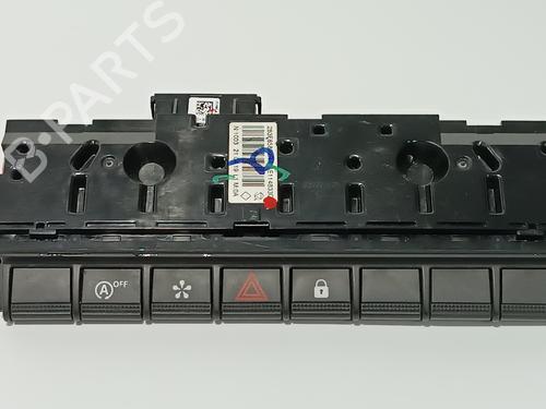 Bouton de warning RENAULT CAPTUR II (HF_) TCe 130 (HFMF) (131 hp) 12318832