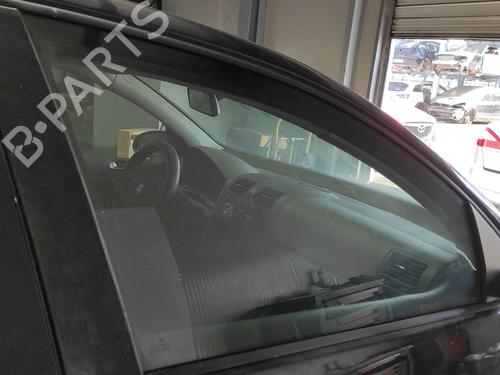 front-right-door-window-vw-golf-v-1k1-2003-2004-2005-2006-2007-2008-2009-2010-37992030 main image