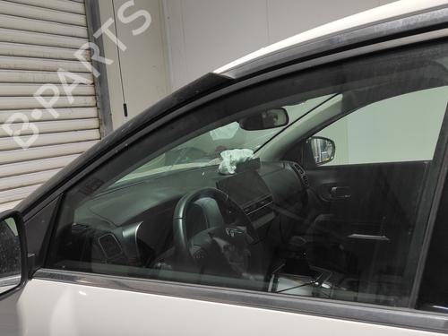 front-left-door-window-citroen-c5-aircross-a_-2018-24018603 main image