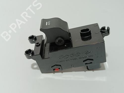 Right front window switch HYUNDAI i40 I (VF) 1.7 CRDi | BP13688542I26 