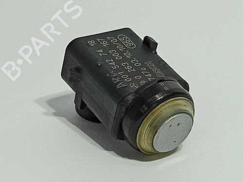 Used Electronic module MERCEDES-BENZ S-CLASS (W220) S 400 CDI (220.028, 220.128) (250 hp) 13707652