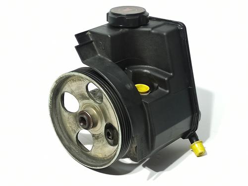 Used Steering pump PEUGEOT 206 Hatchback (2A/C) 1.4 HDi (69 hp) 28285435