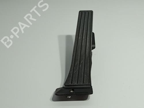 pedal-bmw-1-f20-2011-2012-2013-2014-2015-2016-2017-2018-2019-35803106 main image