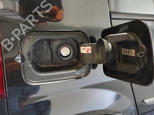 Fuel flap RENAULT MEGANE II (BM0/1_, CM0/1_) 1.9 dCi (BM0G, CM0G) | BP27509449C131