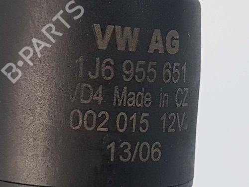 Ruitensproeierpomp VW TOUAREG (7LA, 7L6, 7L7) 3.6 V6 FSI | BP14537043E24 