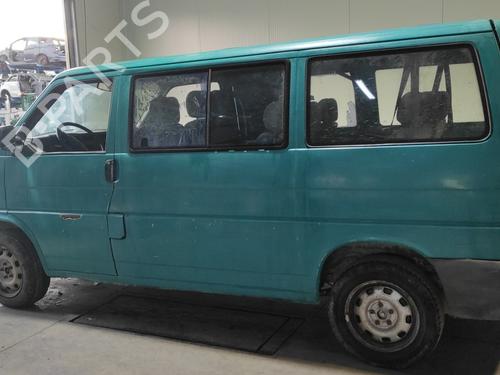 Left taillight VW TRANSPORTER T4 Van (70A, 70H, 7DA, 7DH) 1.9 D | BP16986708C34 
