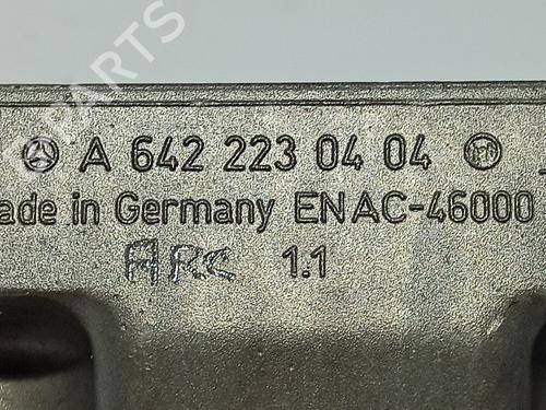 Engine mount MERCEDES-BENZ S-CLASS (W221, V221) S 320 CDI (221.022, 221.122) | BP13402823M89 