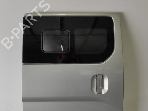 Right slide door NISSAN NV200 / EVALIA Bus  | BP27471247C75 