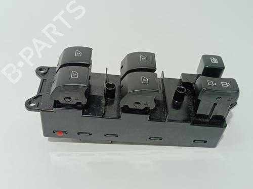 Left front window switch MITSUBISHI OUTLANDER III (GG_W, GF_W, ZJ, ZL, ZK) 2.4 Hybrid 4WD (GG3W) | BP13413287I27