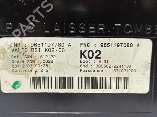 Fuse box PEUGEOT 307 (3A/C) 2.0 HDi 90 | BP23953529E1