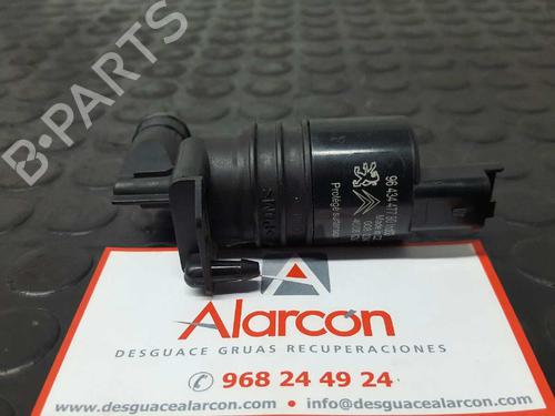 Washer pump CITROËN C5 III (RD_) 2.7 HDi (RDUHZJ) | BP14527575E24