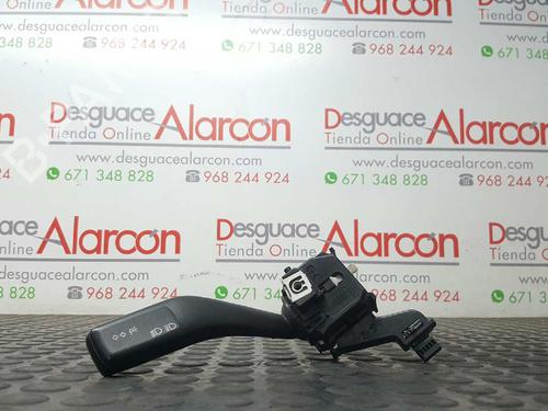 Used Steering column stalk SEAT LEON (1P1) 1.9 TDI (105 hp) 2735494