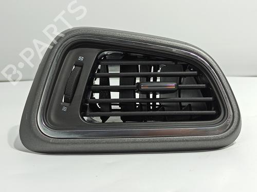 Used Air vent RENAULT KADJAR (HA_, HL_) 1.2 TCe 130 (HLMR) (130 hp) 11640827