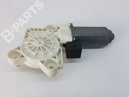 Rear left window mechanism MERCEDES-BENZ E-CLASS (W211) E 270 CDI (211.016) (177 hp) A2118202342