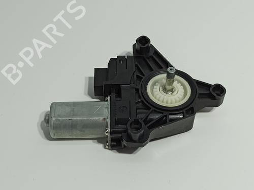 Vindusheismotor venstre bak MERCEDES-BENZ C-CLASS T-Model (S205) C 200 d (205.207) (136 hp) 21181030