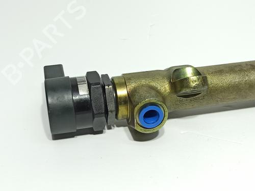 Injection rail MERCEDES-BENZ S-CLASS (W220, V220) S 320 CDI (220.025, 220.125) | BP17036458M98