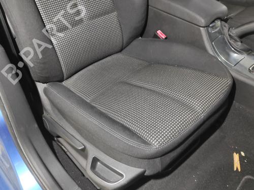 Right front seat PEUGEOT 407 (6D_) 2.0 (6DRFNB, 6DRFNE) | BP21798744C16