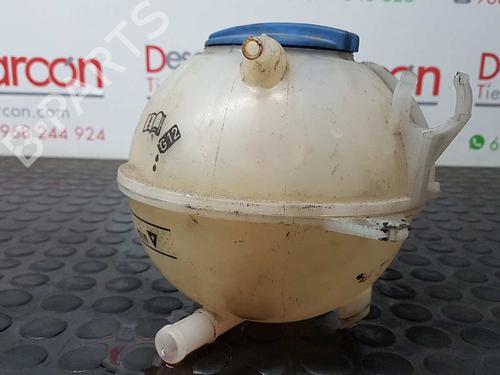Used Expansion tank SEAT LEON (1P1) 1.9 TDI (105 hp) 2745341