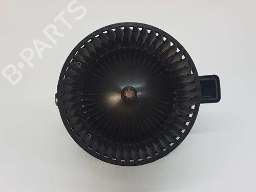 Heater blower motor AUDI A4 B9 (8W2, 8WC) 2.0 TDI 4M1820021 | 4M1820021C