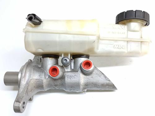 Used Brake master cylinder RENAULT MEGANE III Coupe (DZ0/1_) 1.6 16V (DZ0U, DZ1B, DZ1H) (110 hp) 7821349