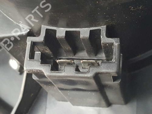 Heater blower motor SEAT IBIZA IV (6J5, 6P1) 1.6 TDI | BP3676106M62 