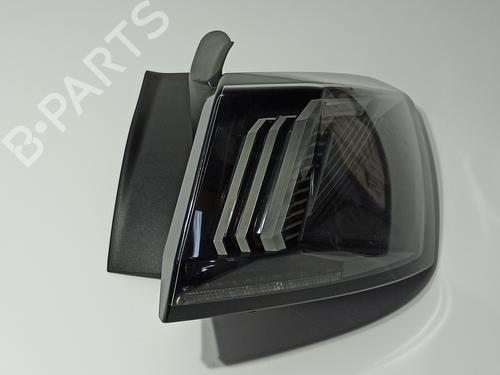 Right taillight PEUGEOT 3008 II SUV (MC_, MR_, MJ_, M4_) 1.5 BlueHDi 130 | BP27489864C35 