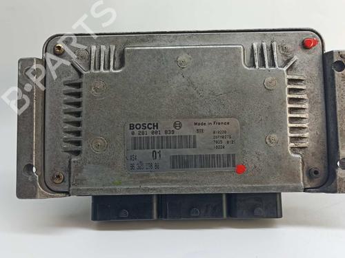 Used Engine control unit (ECU) CITROËN SAXO (S0, S1) 1.5 D (57 hp) 8106937