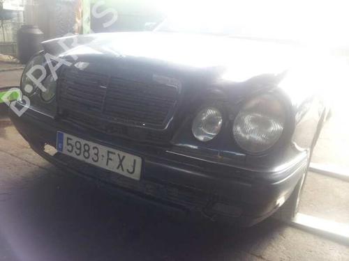 Venstre indikator MERCEDES-BENZ E-CLASS (W210) E 300 Turbo-D (210.025) | BP11639110I20 