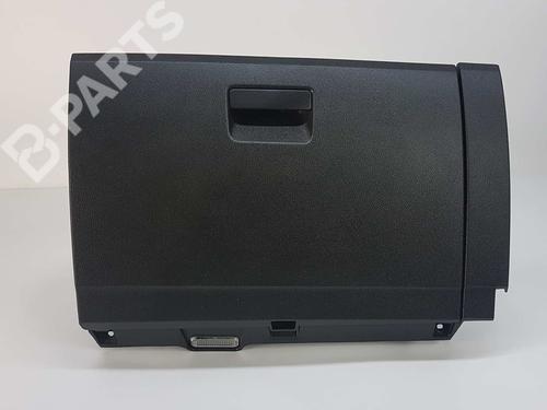 Used Glove box SEAT IBIZA V (KJ1, KJG) 1.0 TSI (116 hp) 8806588