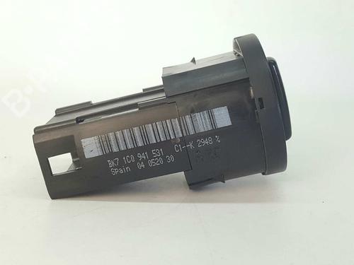 Headlight switch VW GOLF IV (1J1) 1.4 16V | BP8957599I24 